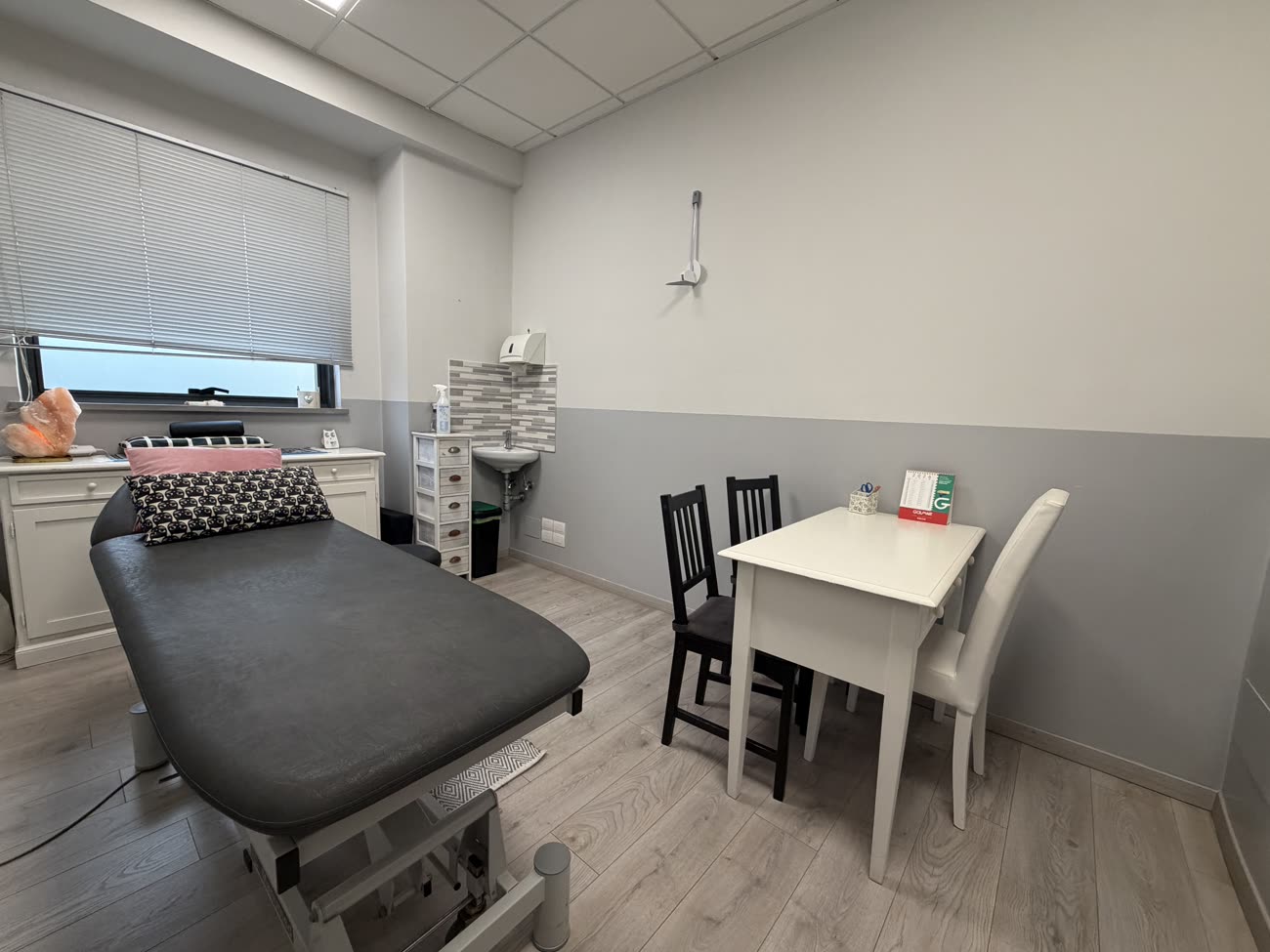 Studio per valutazioni e terapie con lettino