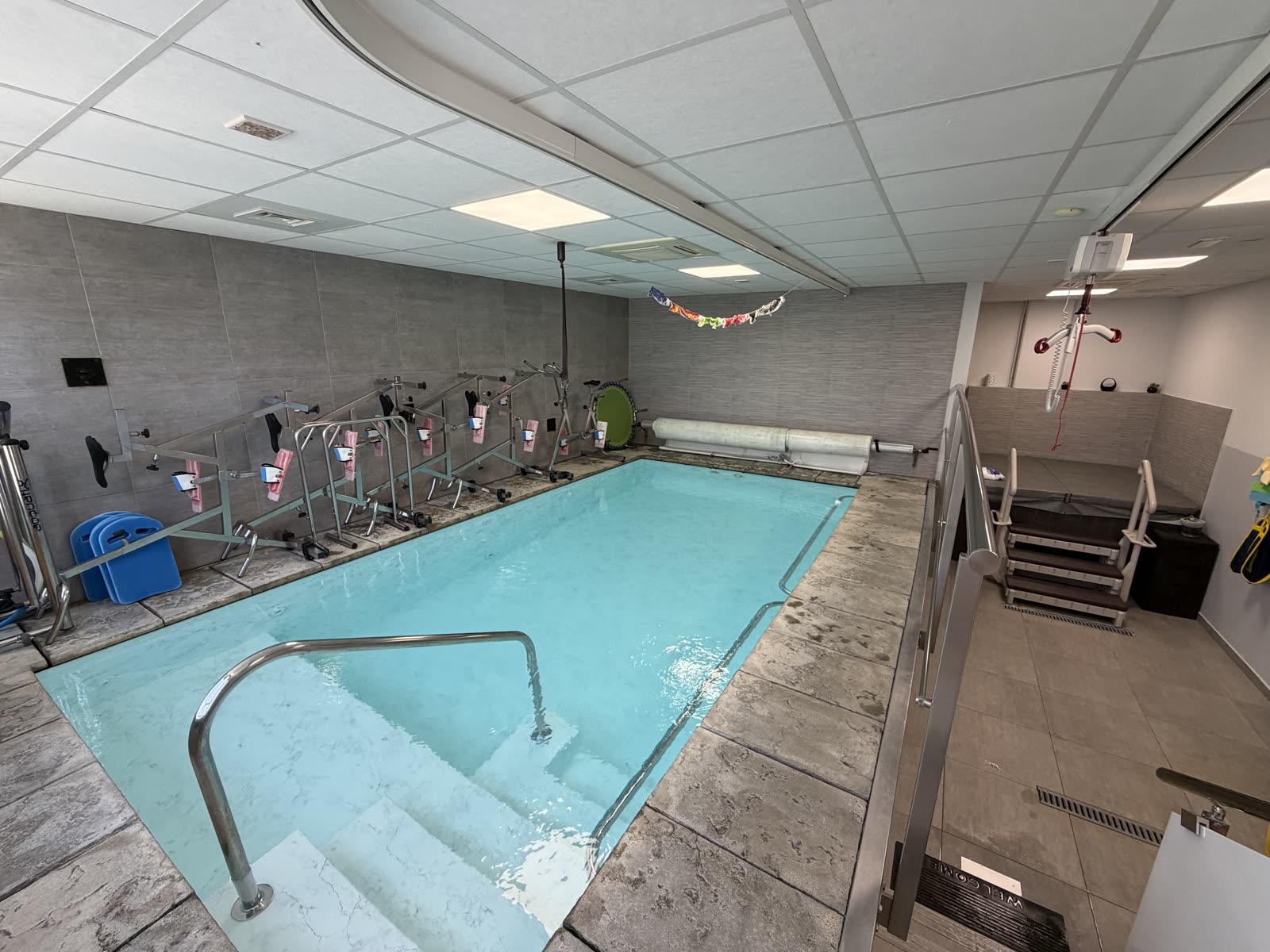 La piscina AquaEduca riscaldata al sale a 32°